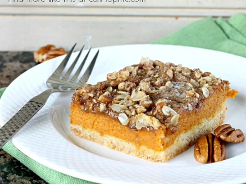 Gooey Pumpkin Bars with Crunchy Praline Pecan Topping