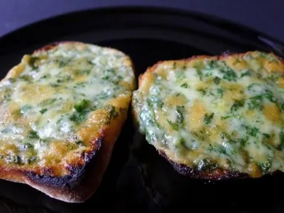 Crispy Cheese and Bread Crostini with Fresh Basil