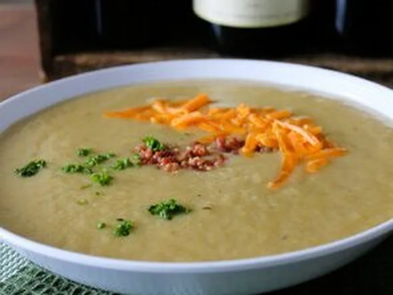 Creamy Leek and Potato Soup with Bacon