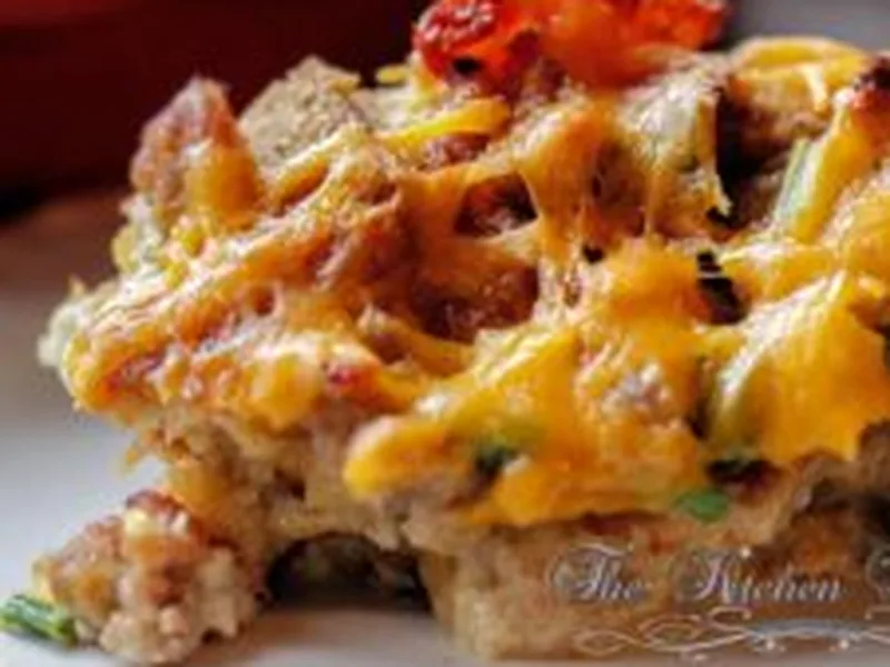Overnight Breakfast Casserole with Eggs, Sausage and Bacon