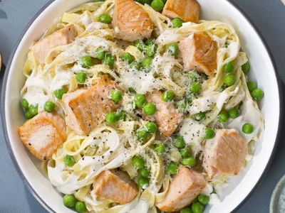 Creamy Pasta with Salmon and Peas