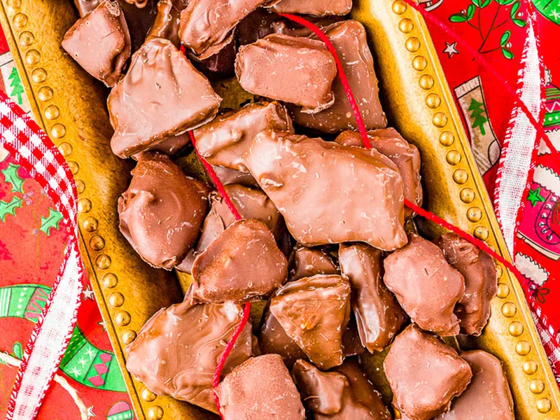 Crispy Honeycomb Candy with Chocolate Coating