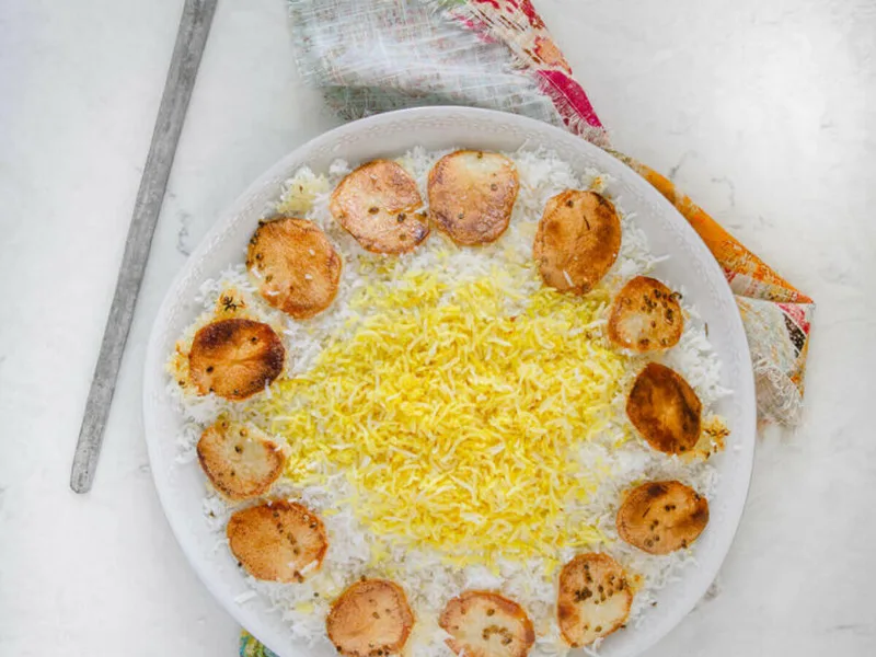 Persian Saffron Rice with Crispy Potato Tahdig