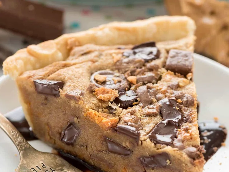 Peanut Butter Cookie Candy Bar Pie with Chocolate Chips