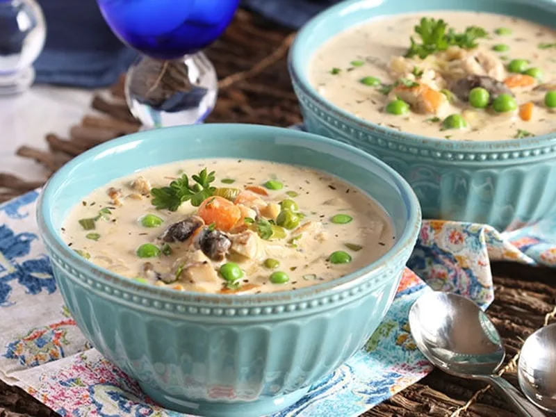Creamy Chicken Soup with Artichokes and Mushrooms