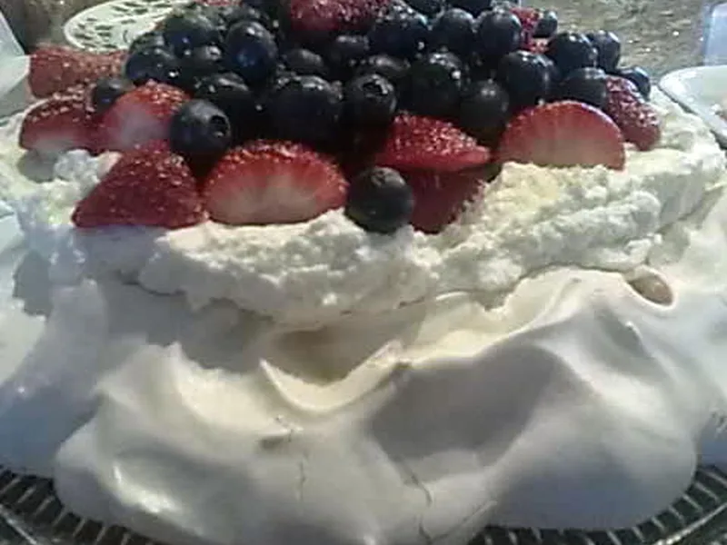 Rhonda's Classic Baked Meringue with Fresh Berries and Cream