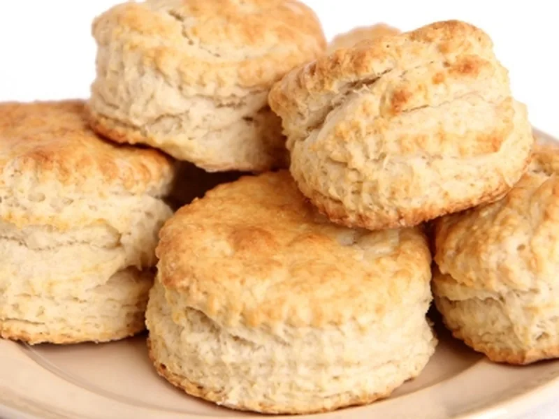 Flaky Buttery Buttermilk Biscuits with Cold Butter Layers