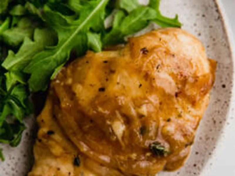 French Onion Chicken with Caramelized Onions and Cheese