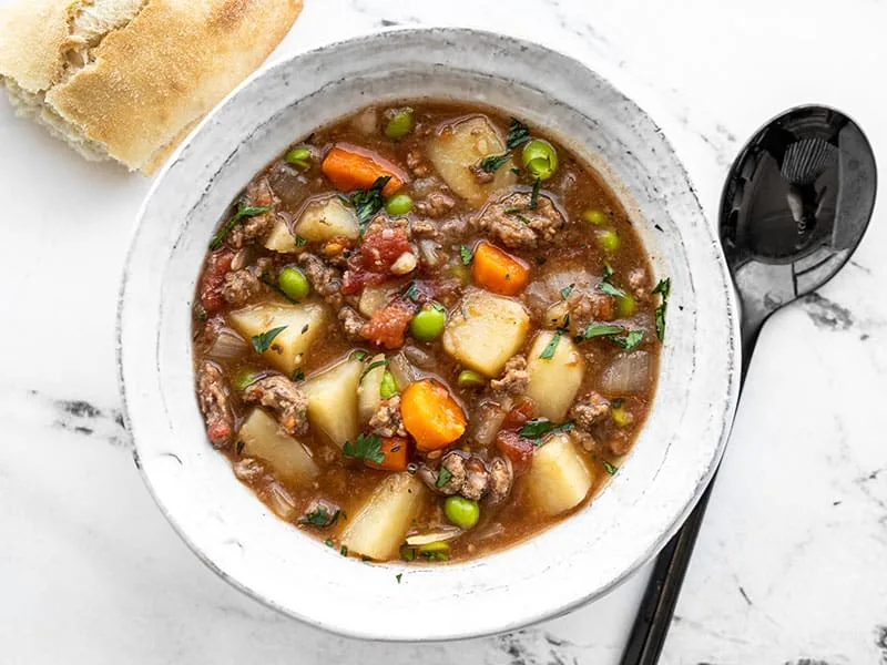 Slow Cooker Hamburger Stew with Potatoes and Vegetables