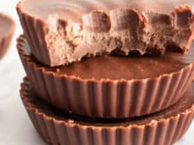 Chocolate Almond Butter Fat Bombs - Easy 4-Ingredient Recipe