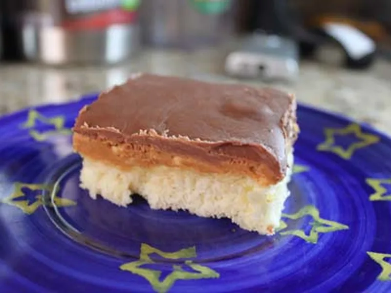 Homemade Tandy Cake Bars with Peanut Butter and Chocolate