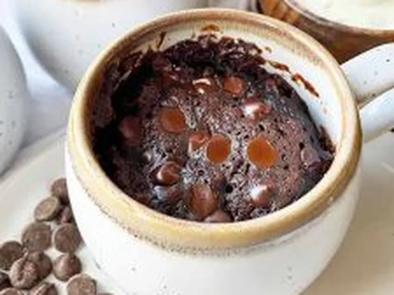 6-Minute Chocolate Microwave Mug Cake