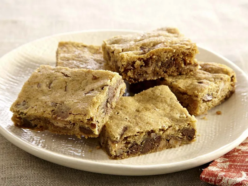 Toffee Pecan Cookie Bars with Chocolate Chips