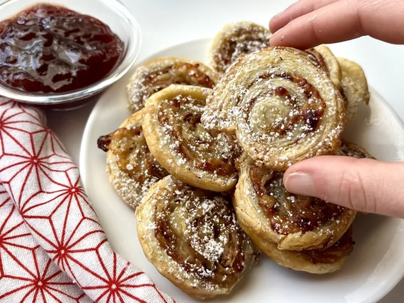 Sweet and Salty Monte Cristo Pinwheels