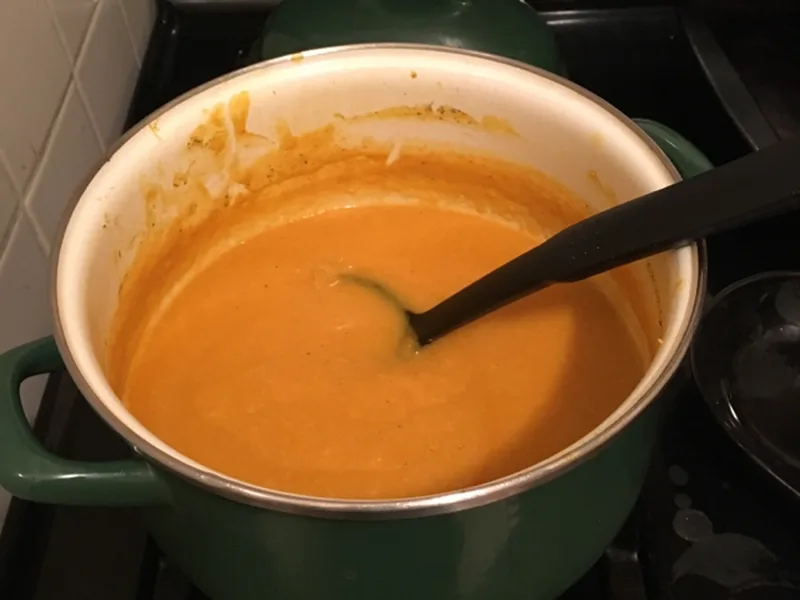 Creamy Butternut Squash and Cauliflower Soup