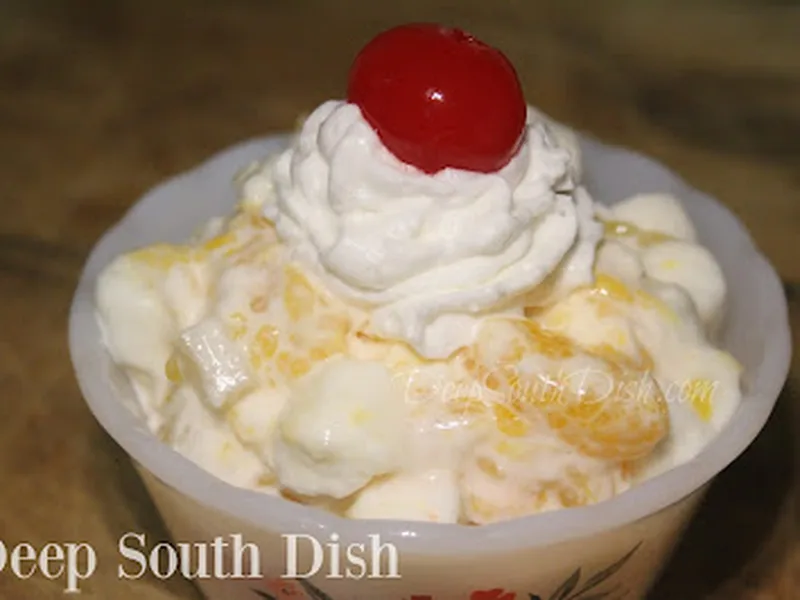 Mandarin Orange Fruit Salad with Marshmallows