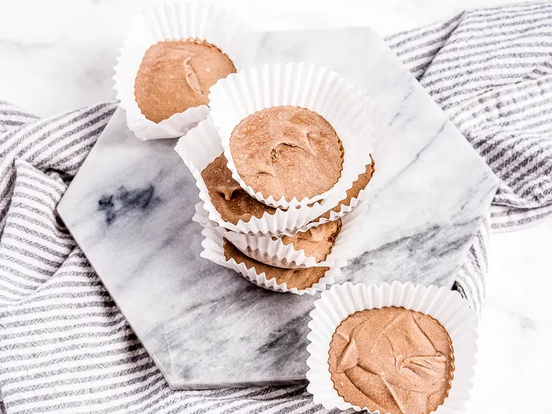 Keto Frosty Chocolate Fat Bombs - 4 Ingredient No-Bake