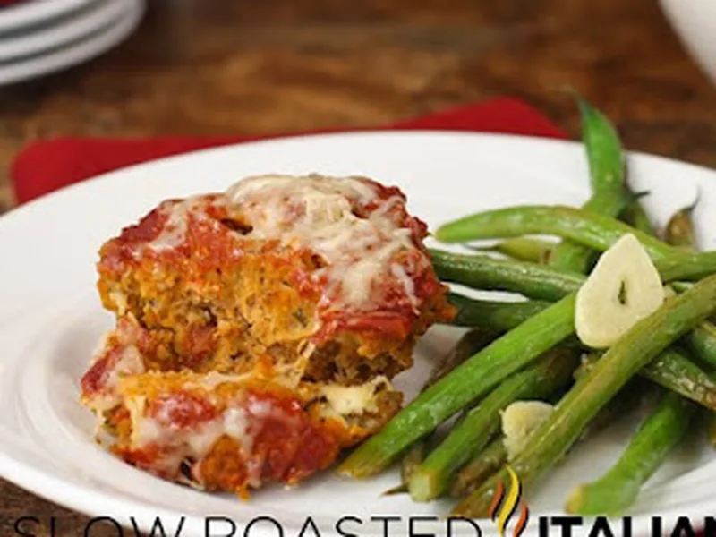Cheesy Italian Turkey Meatloaf Cups with Garlic Green Beans