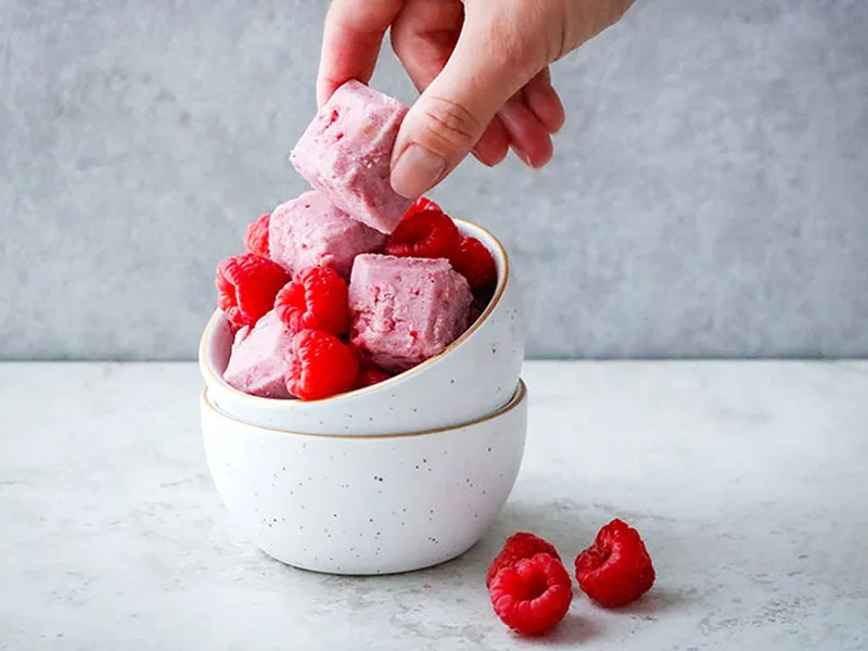 No-Bake Raspberry Coconut Collagen Fudge