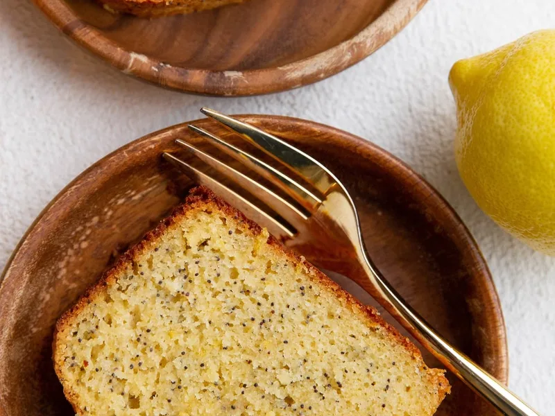 Almond Flour Lemon Poppy Seed Bread