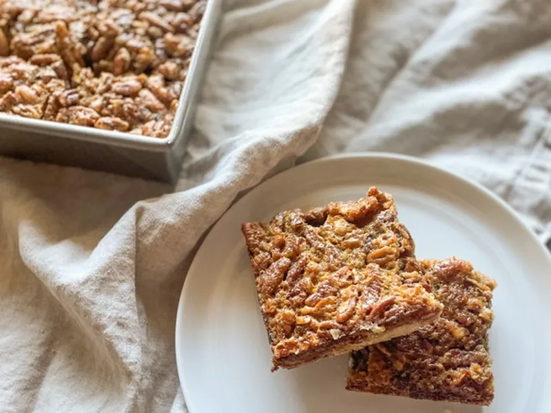 No-Chill Pecan Pie Bars with Corn Syrup Filling