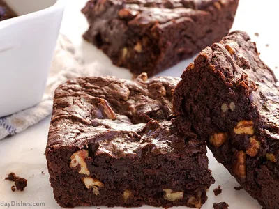 Chewy Einkorn Chocolate Brownies with Walnuts
