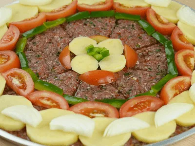 Ground Beef Tray Bake with Potatoes and Peppers