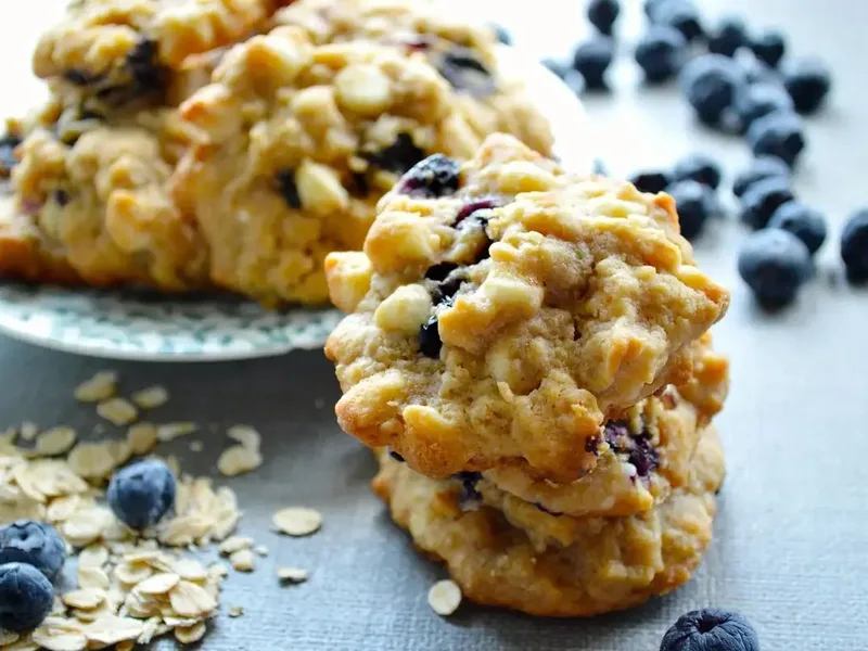 Soft Blueberry Oatmeal Cookies with Brown Sugar