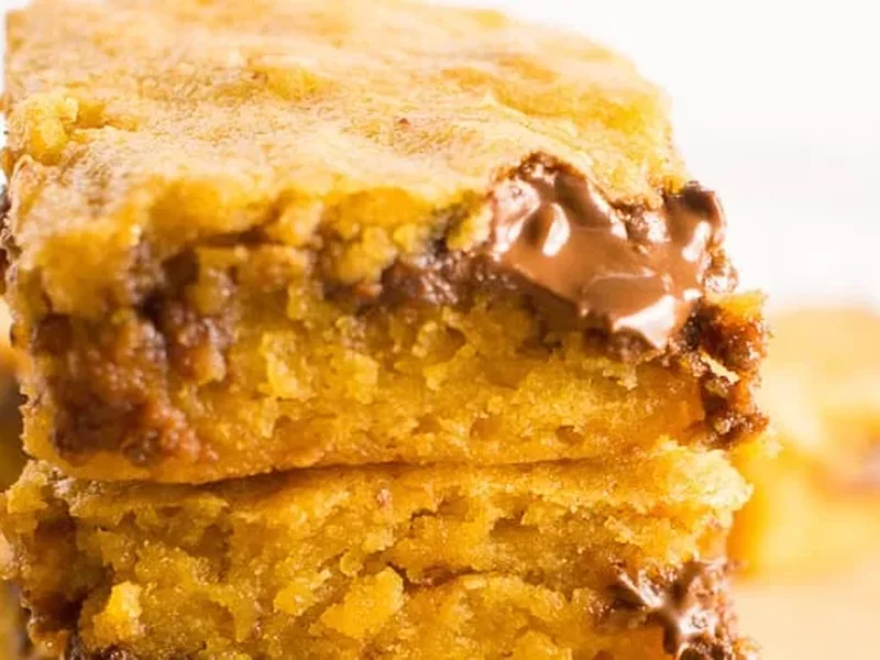 Nutella Amaretto Brown Butter Blondies