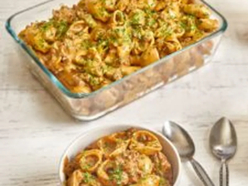 Instant Pot Cheesy Hamburger Pasta with Beef Stock