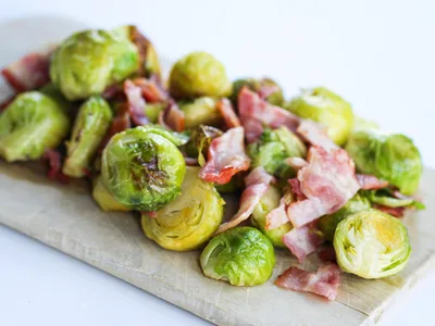 Roasted Brussels Sprouts with Crispy Bacon