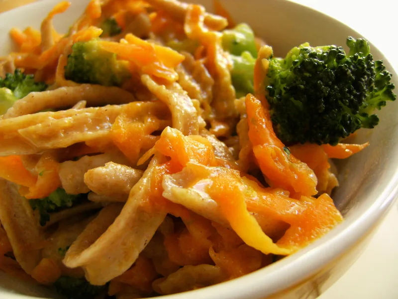 Whole Wheat Pasta with Melted Cheese and Vegetables
