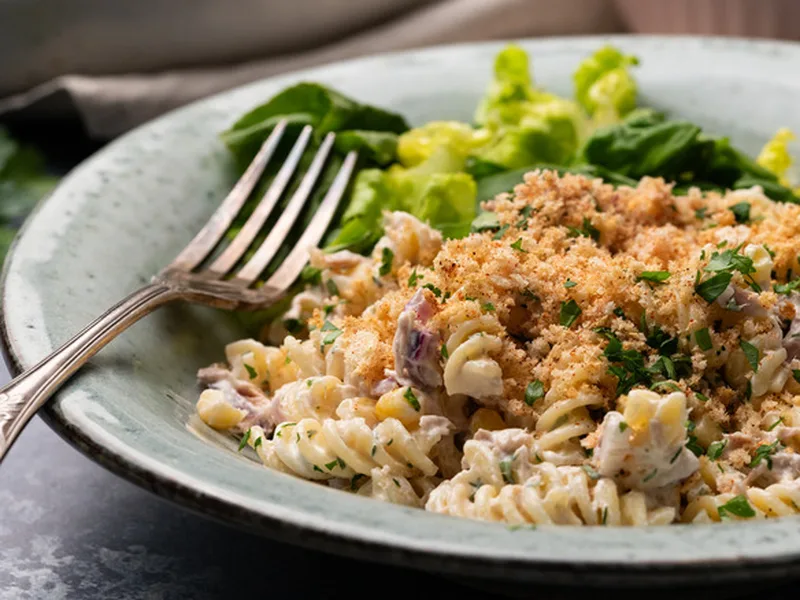 Zippy Tuna Pasta Salad with Crispy Breadcrumb Topping