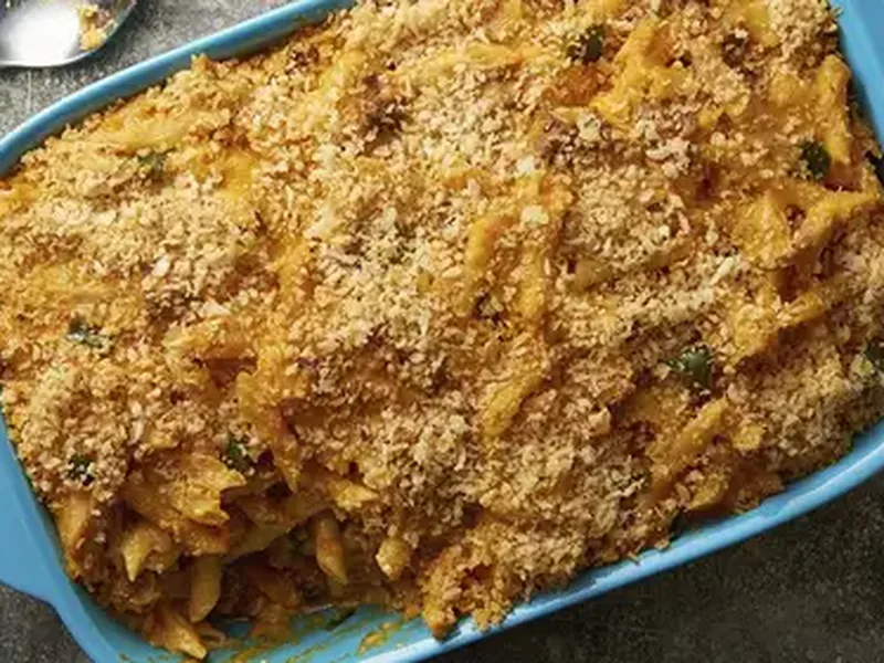 Chicken Chorizo and Poblano Pasta Bake with Cheese Sauce