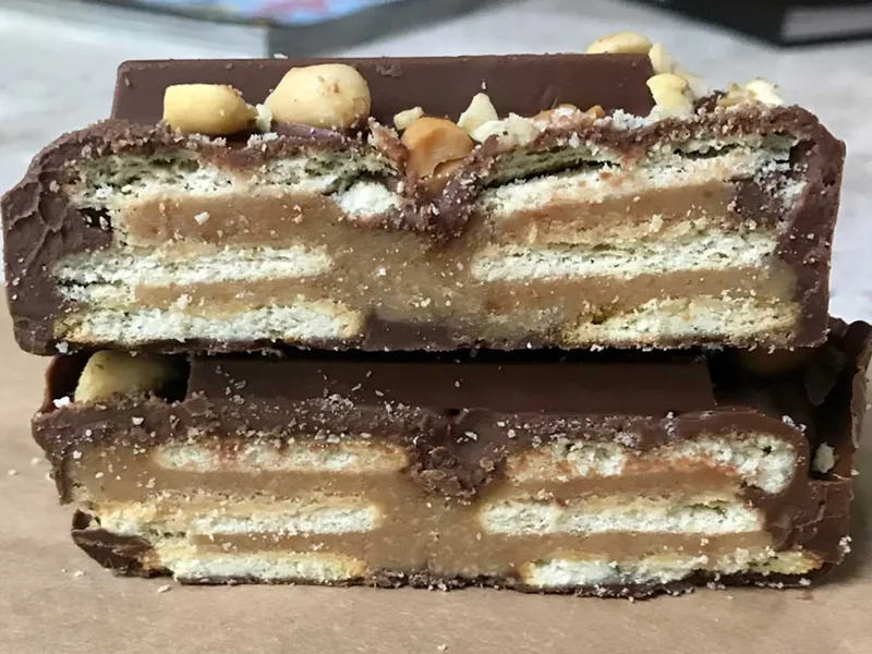 No-Bake Homemade Kit Kat Bars with Ritz Crackers