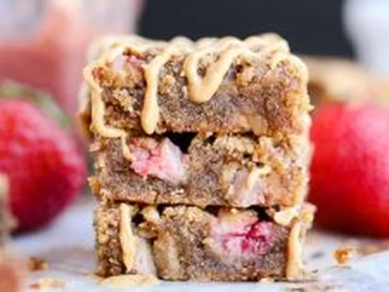 Peanut Butter Strawberry Blondies with Almond Flour