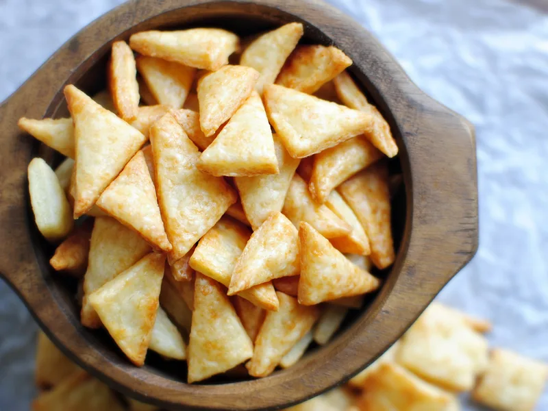 Homemade White Cheddar Parmesan Cheez-It Crackers