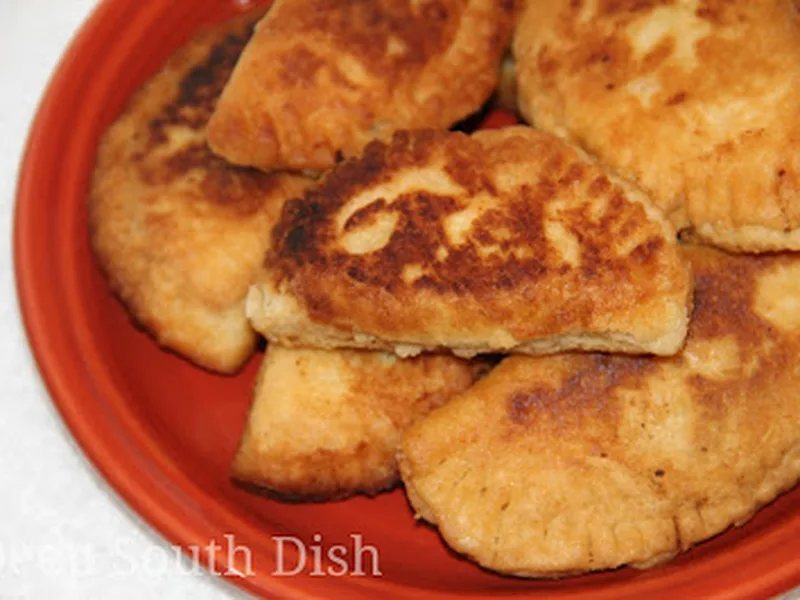 Southern Fried Apple Hand Pies with Spiced Filling
