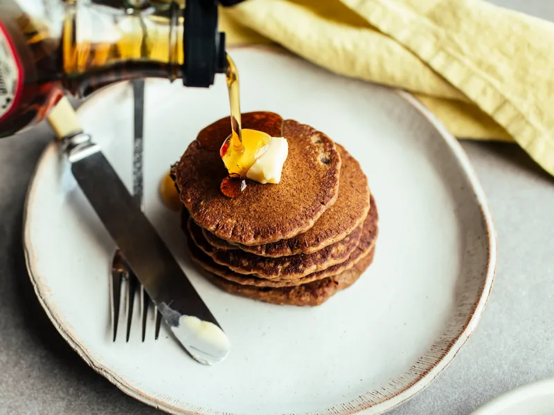 Kelly's Gingerbread Pancakes with Raisins and Warm Spices