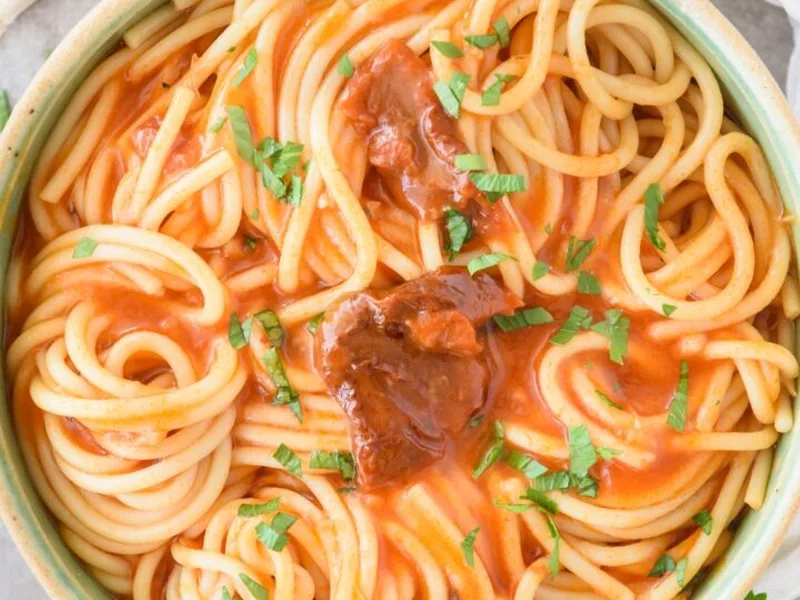 Simple Tomato Paste Pasta Sauce with Garlic and Herbs