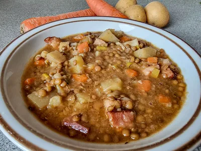 Slow Cooker Lentil Stew with Bacon
