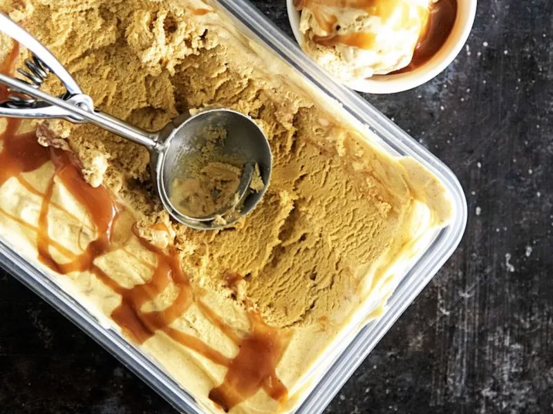 Pumpkin Whiskey Caramel Ice Cream with Homemade Caramel Sauce