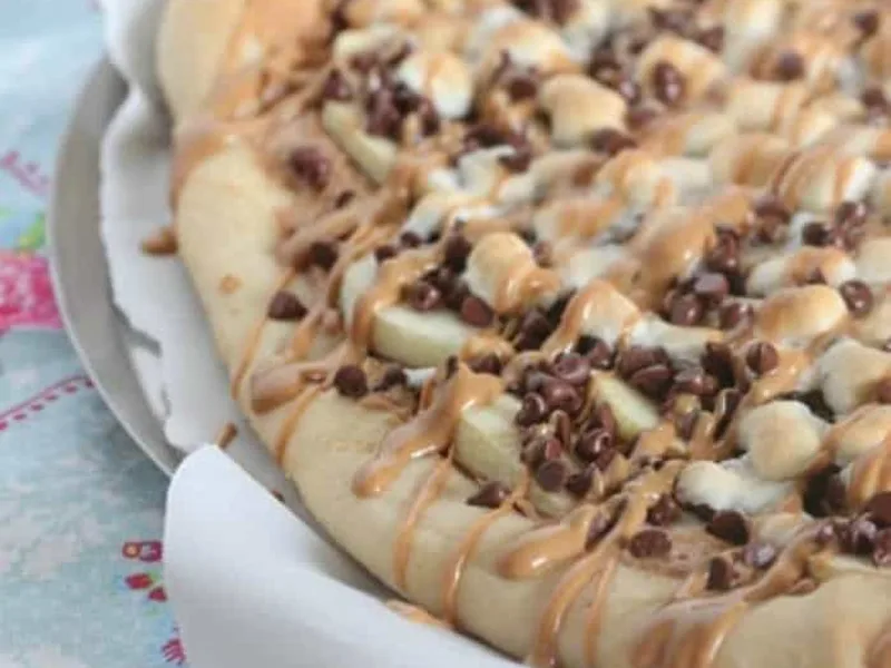 Apple Peanut Butter S'mores Pizza with Graham Cracker Crust