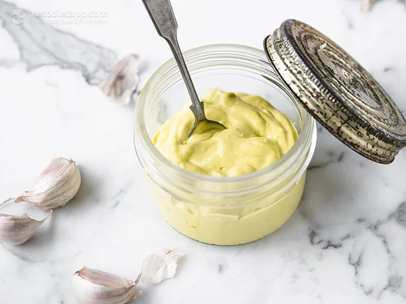 Blender Garlic Mayonnaise with Probiotic Option