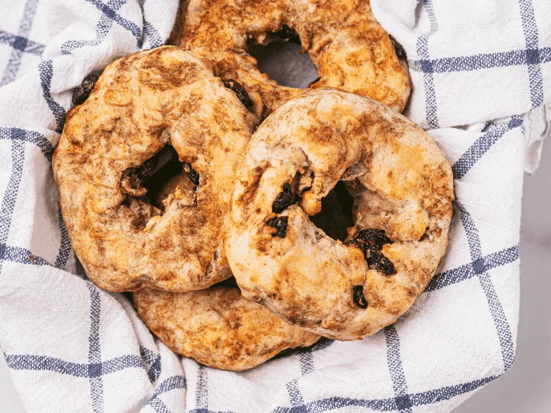 Air Fryer Cinnamon Raisin Bagels with Greek Yogurt