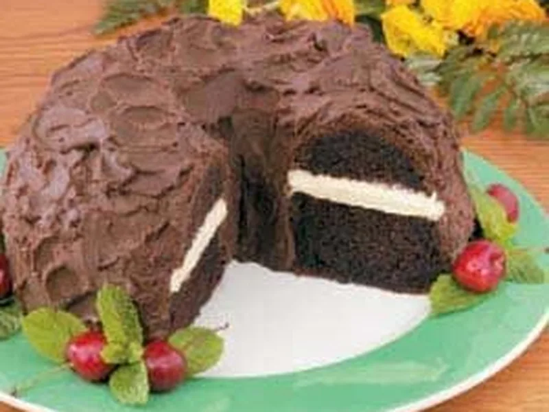 Devil's Food Cake with Peanut Butter Filling and Chocolate Ganache