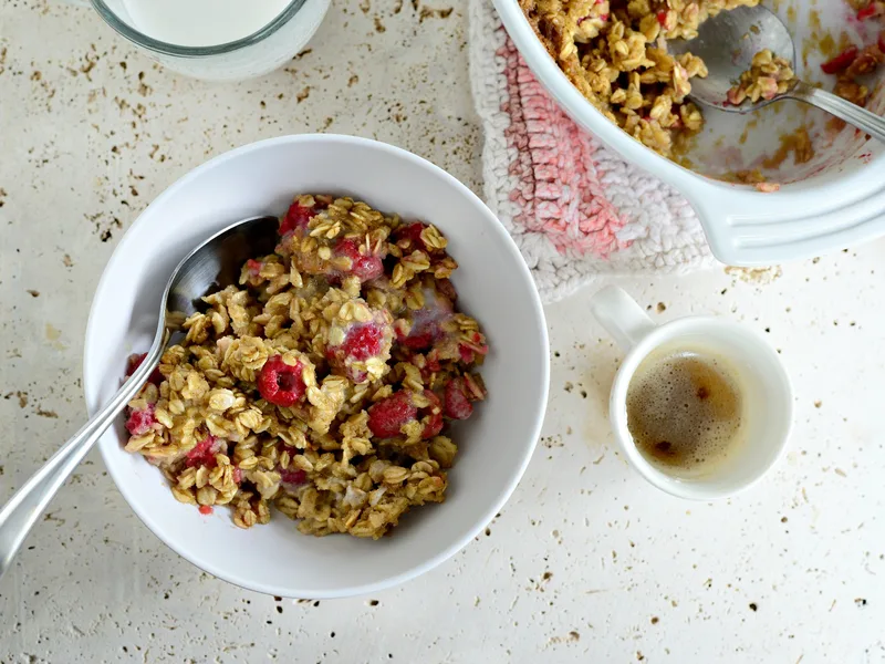 Baked Raspberry Oatmeal with Brown Butter