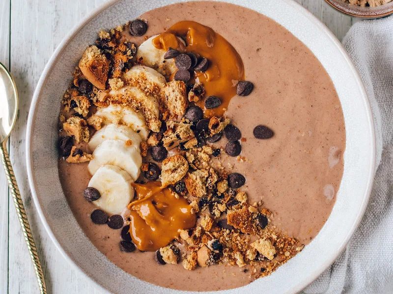 Frozen Banana Cookie Dough Protein Smoothie Bowl