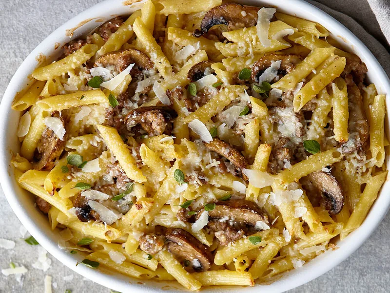 Creamy Ground Turkey Alfredo Pasta Bake with Herbs