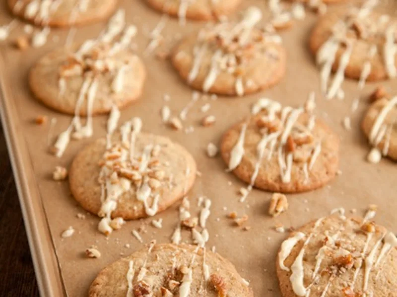 Pecan Praline Cookies with White Chocolate Drizzle